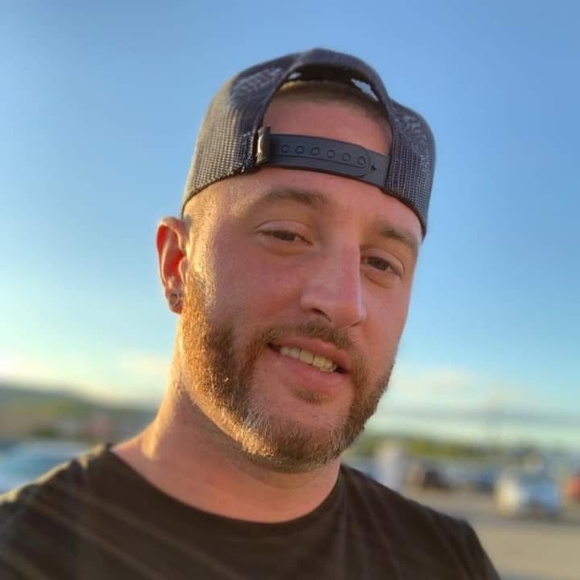 Meet your Posher, Paul - Picture 1 of 1